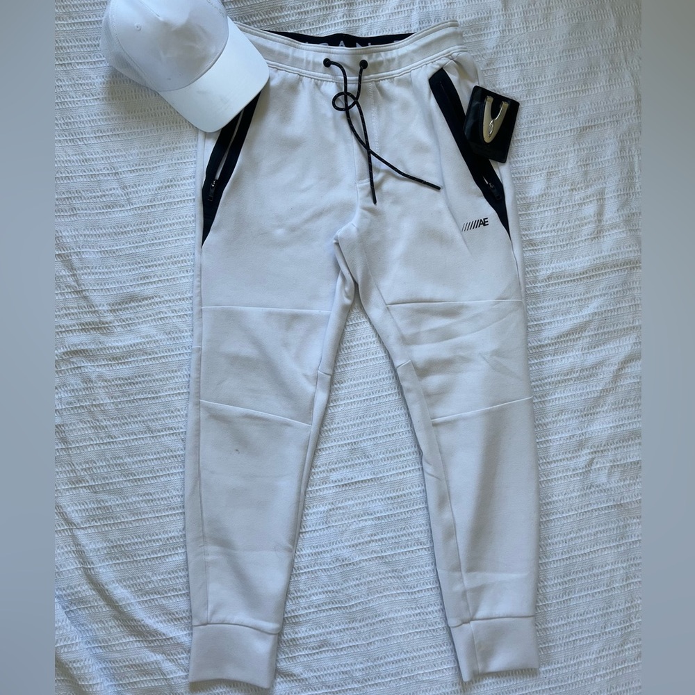 American Eagle (A&E) white sweatpants S